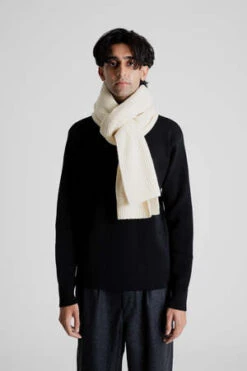 ParagesAnton Shetland Scarf - Off White -Men Outfitters Shop Anton Shetland Scarf Off White 20230925015731