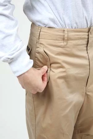 Engineered Garmentsx Totem PC Iridescent Twill Over Pant - Khaki 17 Engineered Garmentsx Totem PC Iridescent Twill Over Pant - Khaki - Image 17