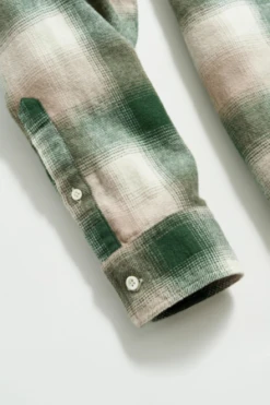 Billy ReidFlannel Bold Plaid Tuscumbia Shirt - Alaska Natural/Green -Men Outfitters Shop Flannel Bold Plaid Tuscumbia Shirt 20230915165845 2