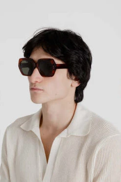 MonokelKaia Sunglasses - Amber/Green Solid Lens