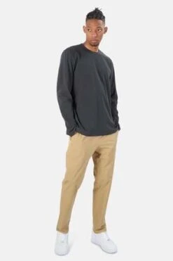 James PerseLightweight Jersey Crew Long Sleeve Tee - Carbon Pigment -Men Outfitters Shop Lightweight Jersey Crew Long Sleeve Tee Carbon Pigment 20220811095555 1