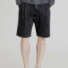 Uniform BridgeOne Tuck Denim Shorts - Black Washed