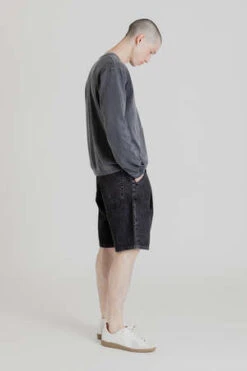 Uniform BridgeOne Tuck Denim Shorts - Black Washed 9 Uniform BridgeOne Tuck Denim Shorts - Black Washed -Men Outfitters Shop One Tuck Denim Shorts Black Washed 20220505020927